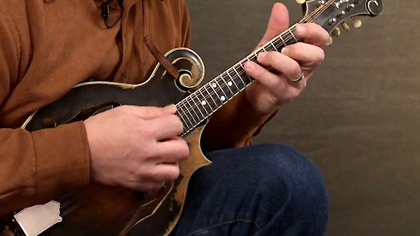 Lynda - Mandolin Lessons with Mike Marshall: 3 Simplifying Difficult Tunes