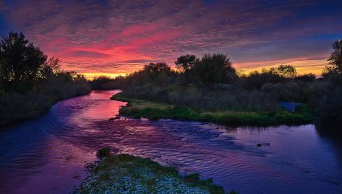 Outdoor Photography: Shooting at Sunset, Sunrise, and Night